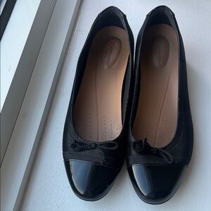 Clarks Black Ballet Flats with Bow